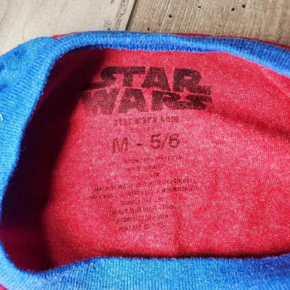 Star Wars Graphic Raglan Long Sleeve T-Shirt Blue Red Boys Size Medium 5/6 EUC - Picture 4 of 9